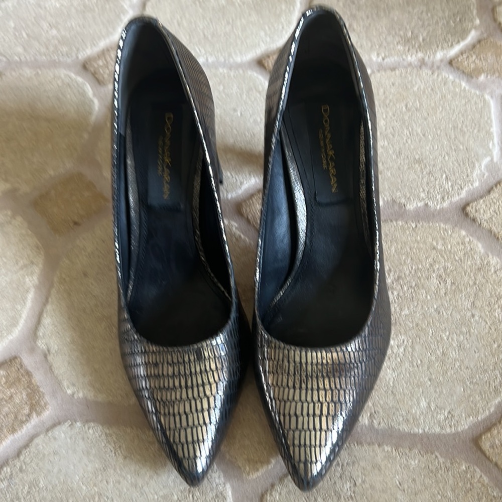 Authentic donna Karan 3 1/2 inch heel